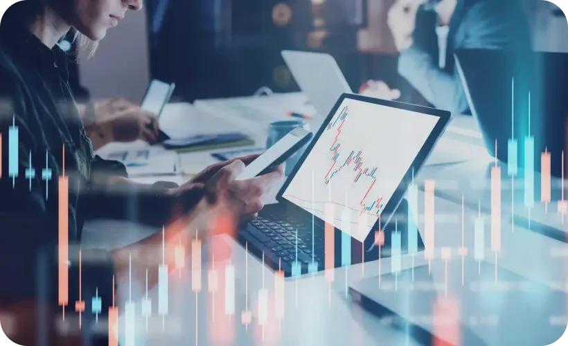 Lúcido Inviora soluciones AI finanzas